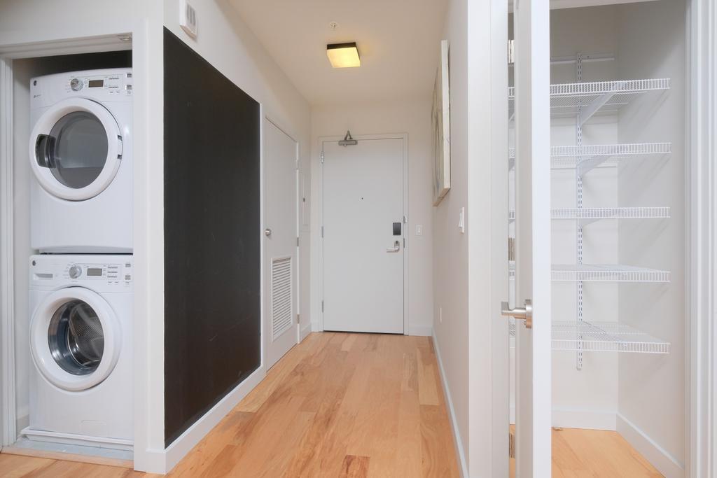 Global Luxury Near Union Station Apartment Washington
