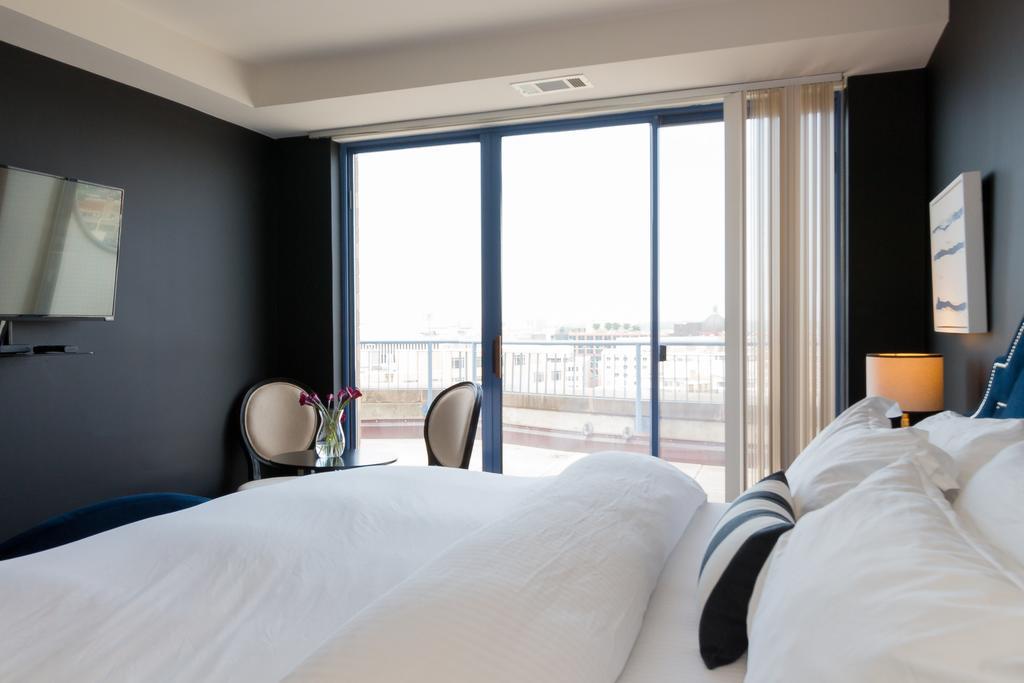 Penthouse * Washington