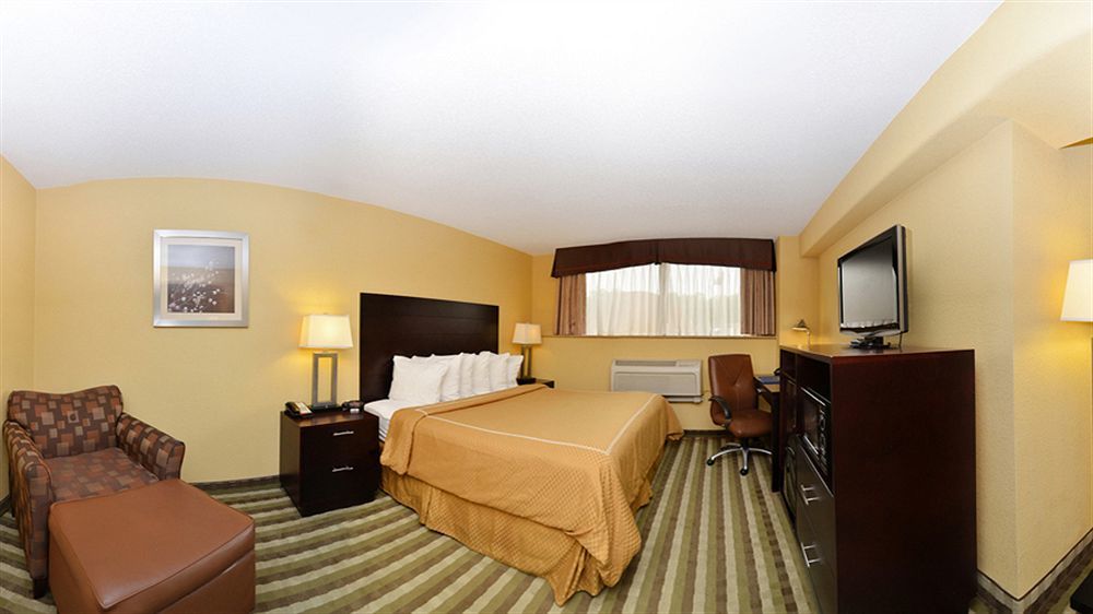 Hotel La Quinta & By La Quinta & By Wyndham Dc Noma Washington
