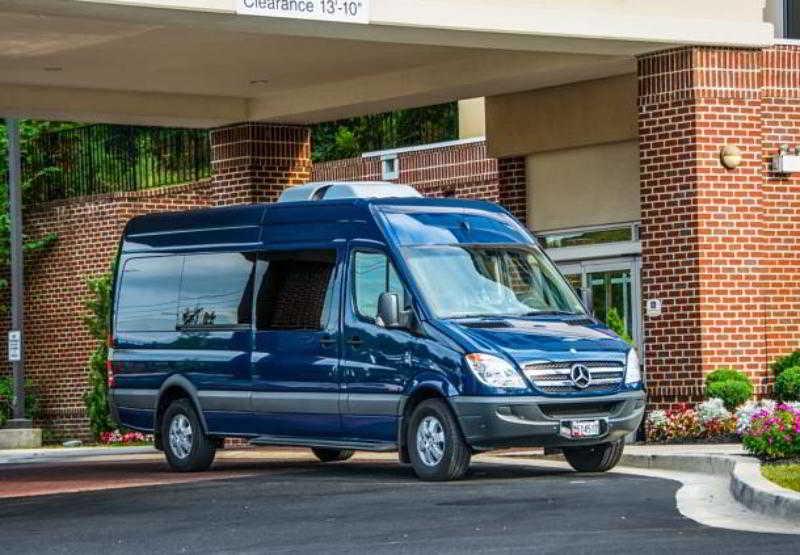 Hotel Fairfield & Suites-washington Dc
