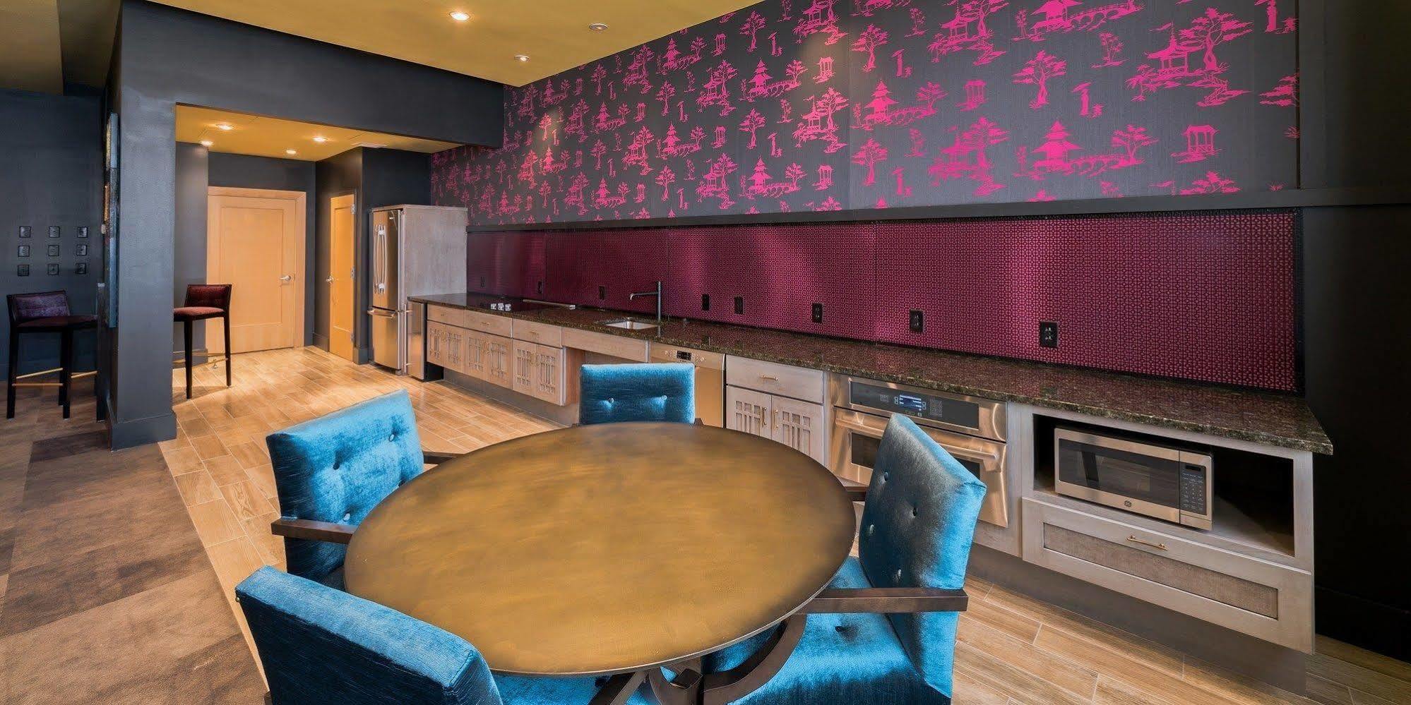 Downtown Dc Aparthotel