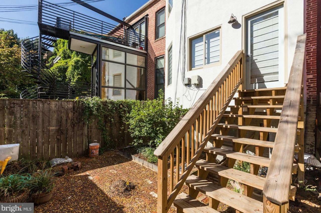 Big Bright 1 Bedroom At U/shaw + 14th On Quaint Swann * Washington
