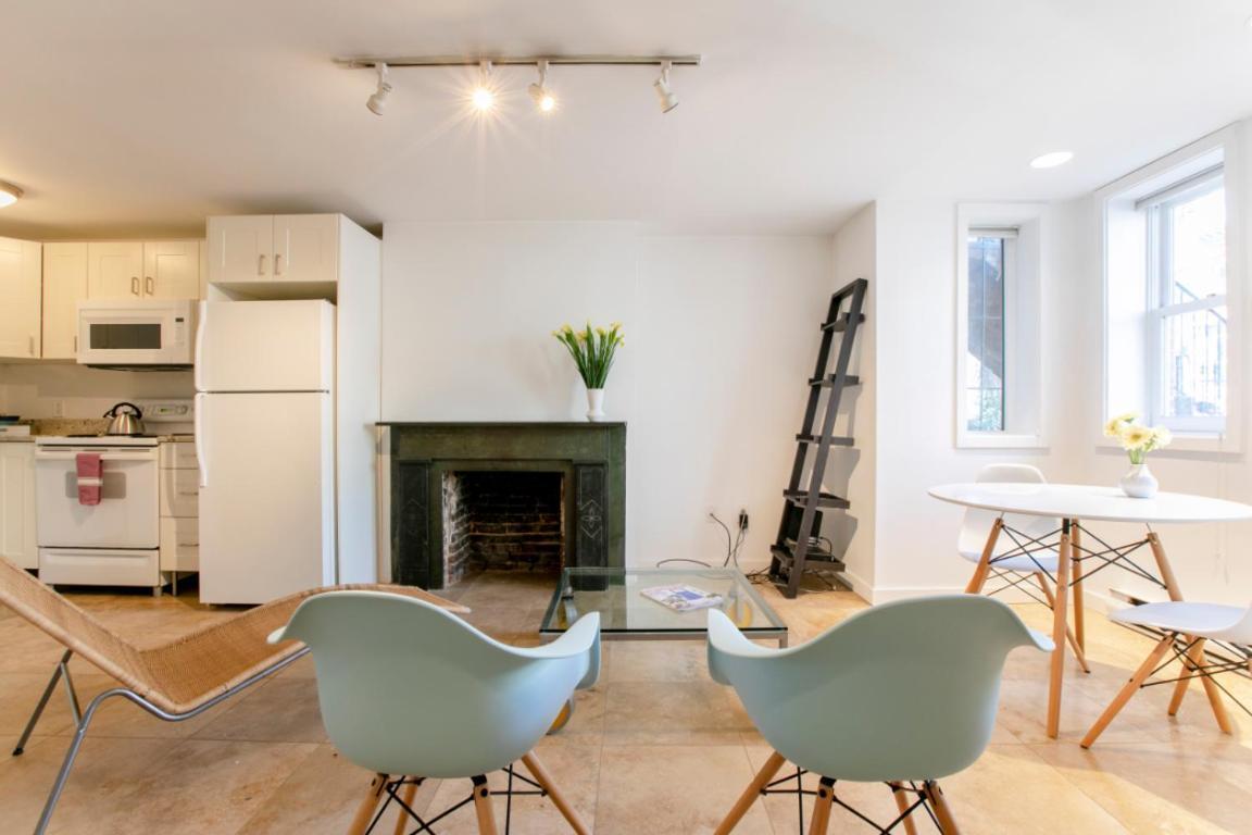 Big Bright 1 Bedroom At U/shaw + 14th On Quaint Swann *