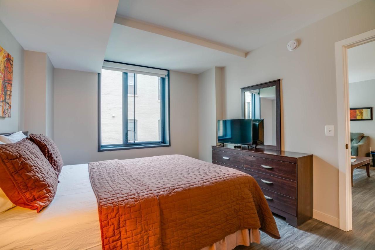 Kalorama Heights Apartment