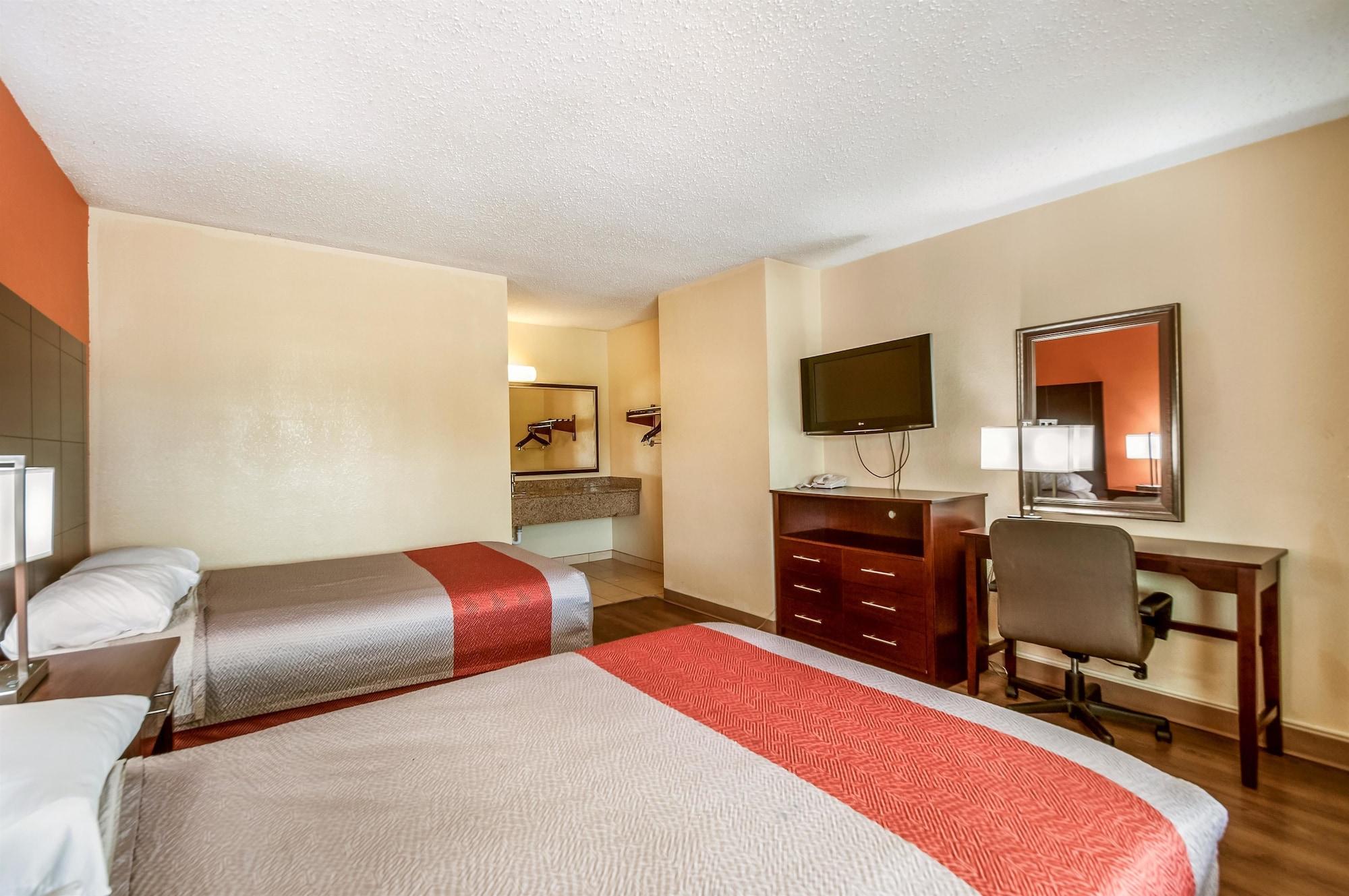 6-washington, Dc - Convention Center Hotel 2*