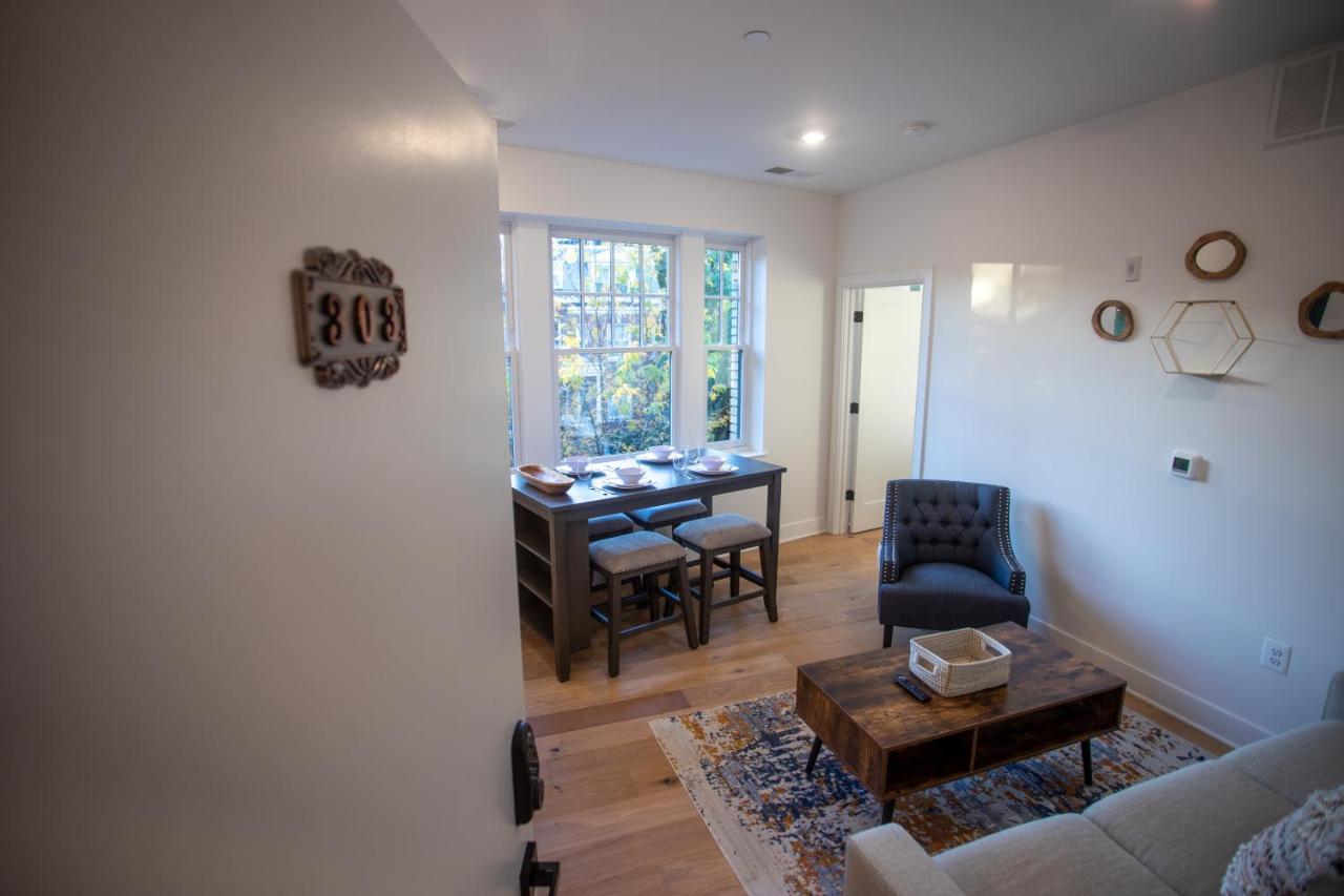 The Woodley Residences By Luxurban Washington