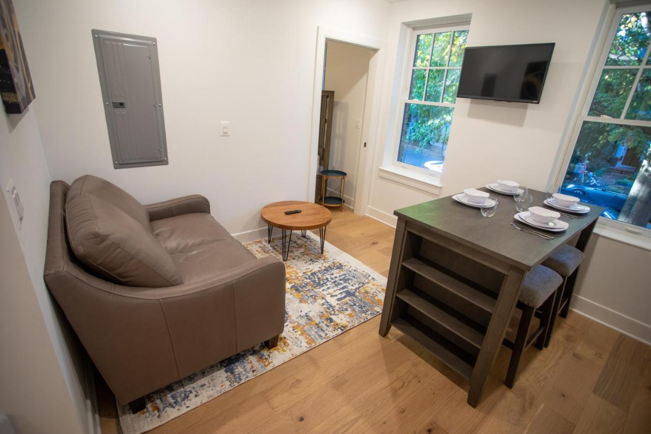 The Woodley Residences By Luxurban Apartment Washington
