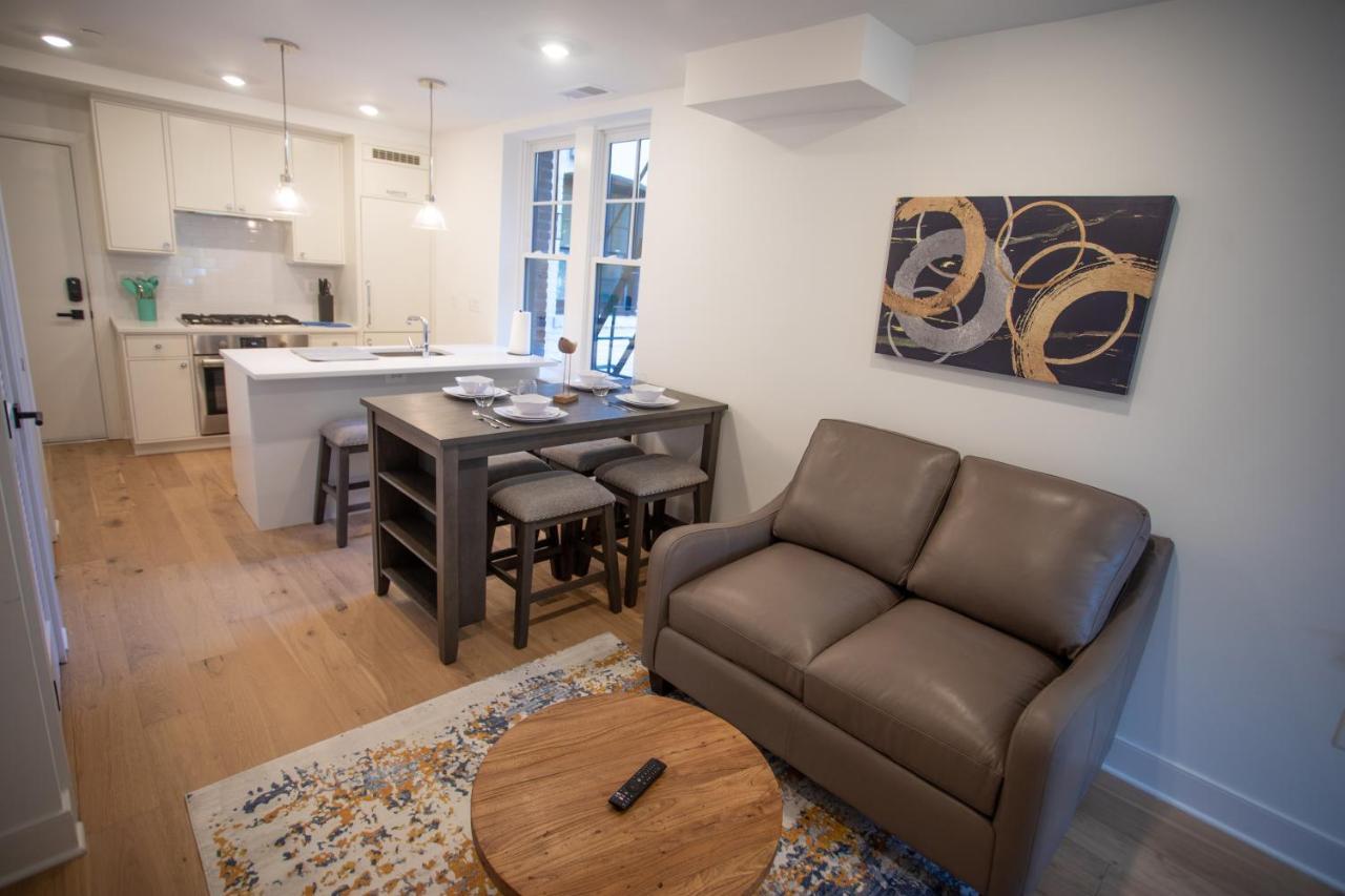 The Woodley Residences By Luxurban Washington