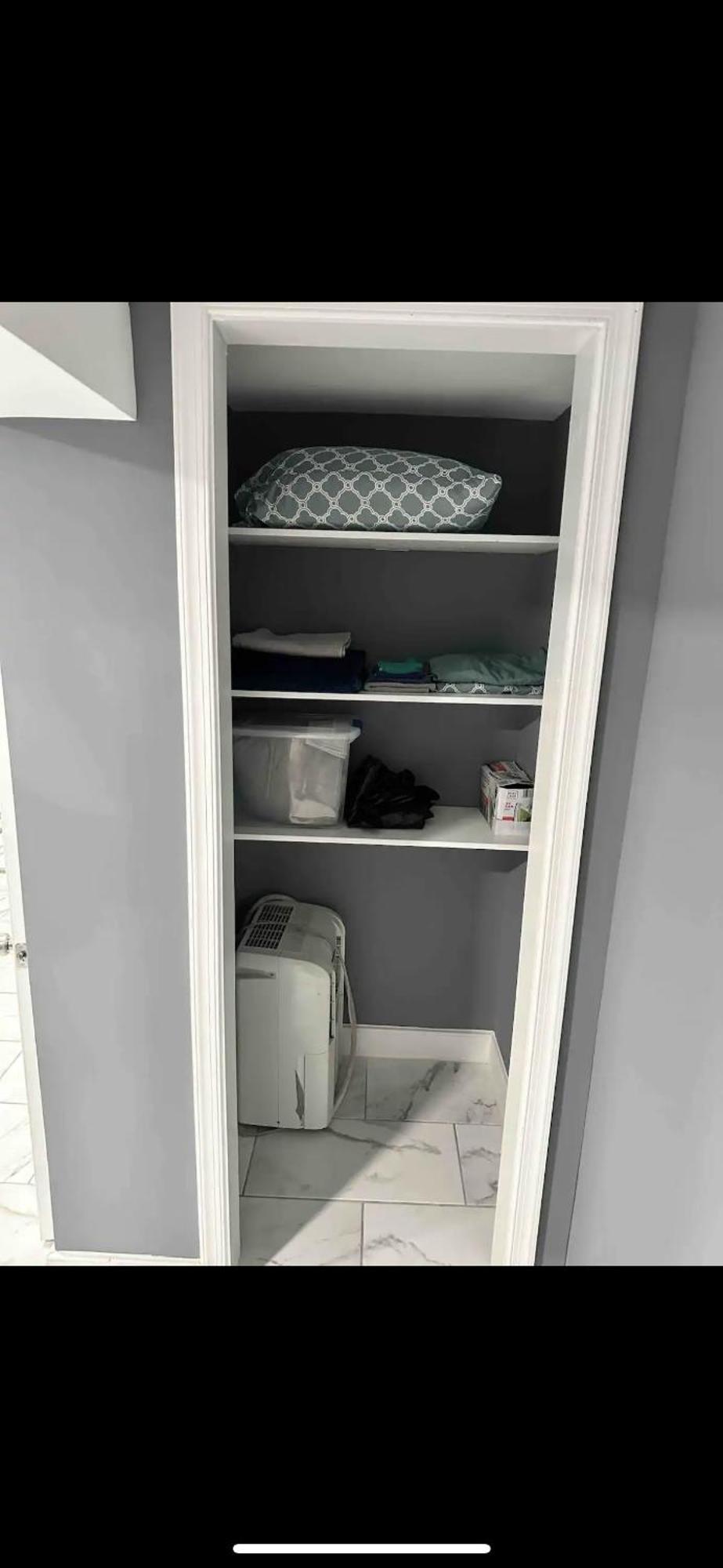 Lovely Basement 1-bedroom With Free Parking Apartment Washington