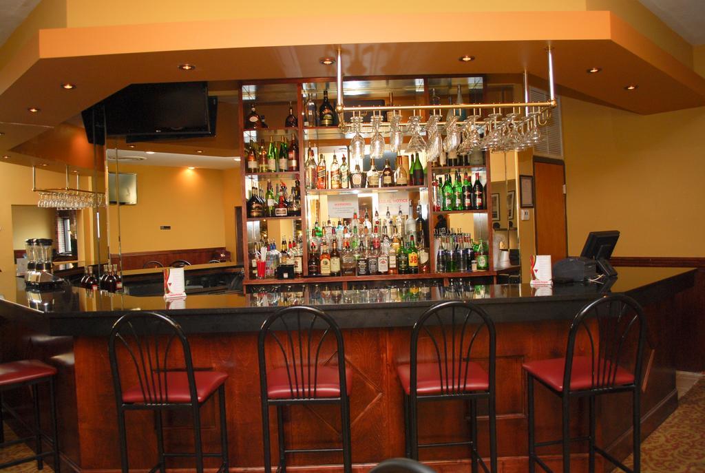 Days By Wyndham Dc/gateway Hotel