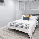 Petworth Perfect 1Br Private Paradise