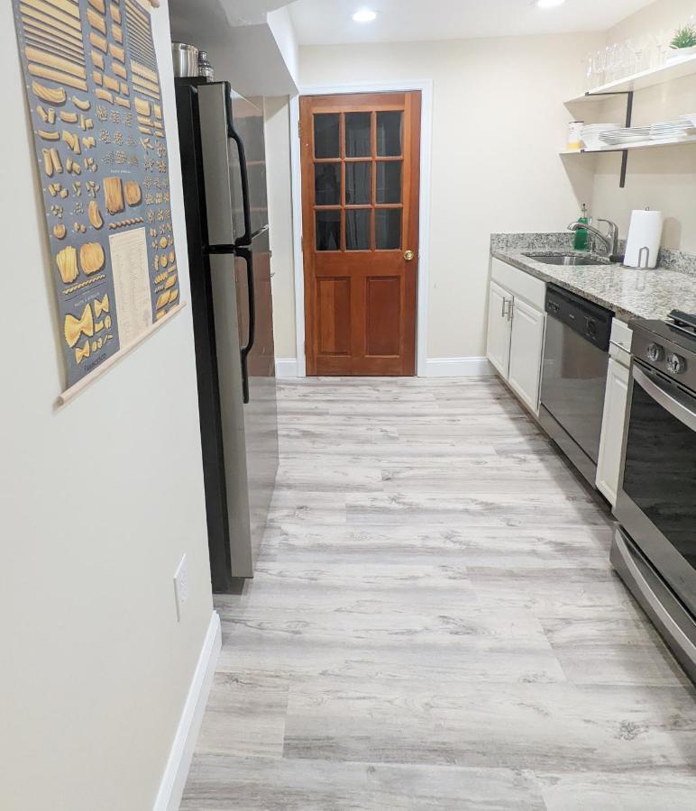 Petworth Perfect 1br Private Paradise