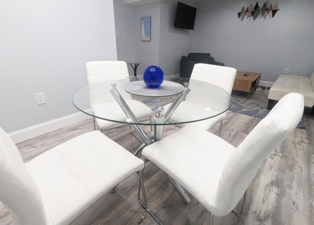 Petworth Perfect 1br Private Paradise