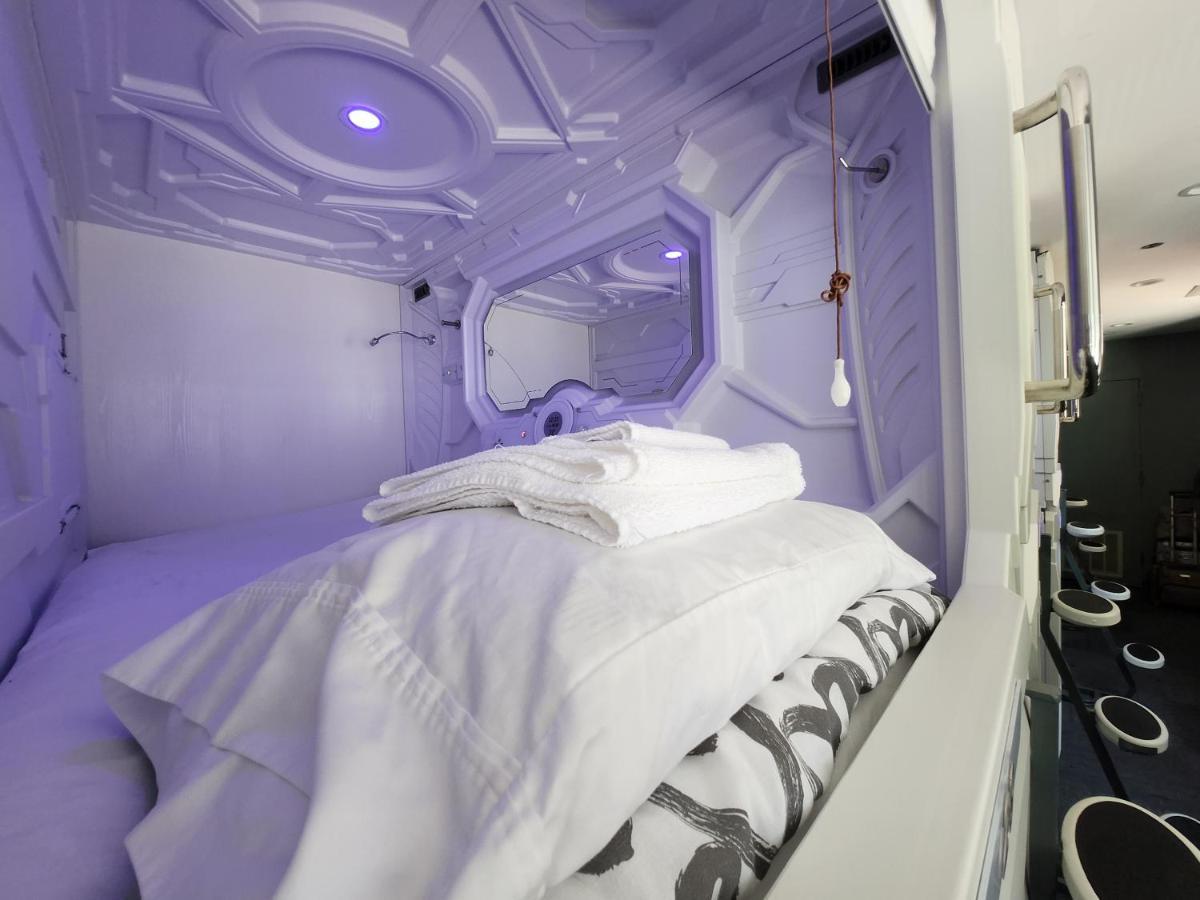 U Street Capsule Capsule hotel