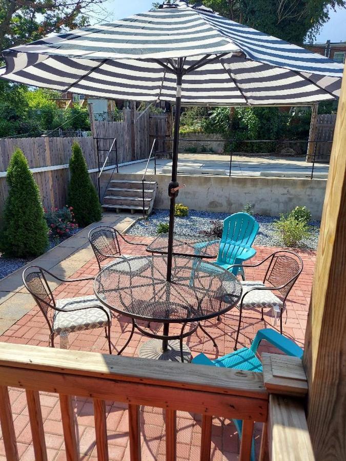 Holiday home Luxurious Dc Townhome Ideal For Large Families Free Parking *