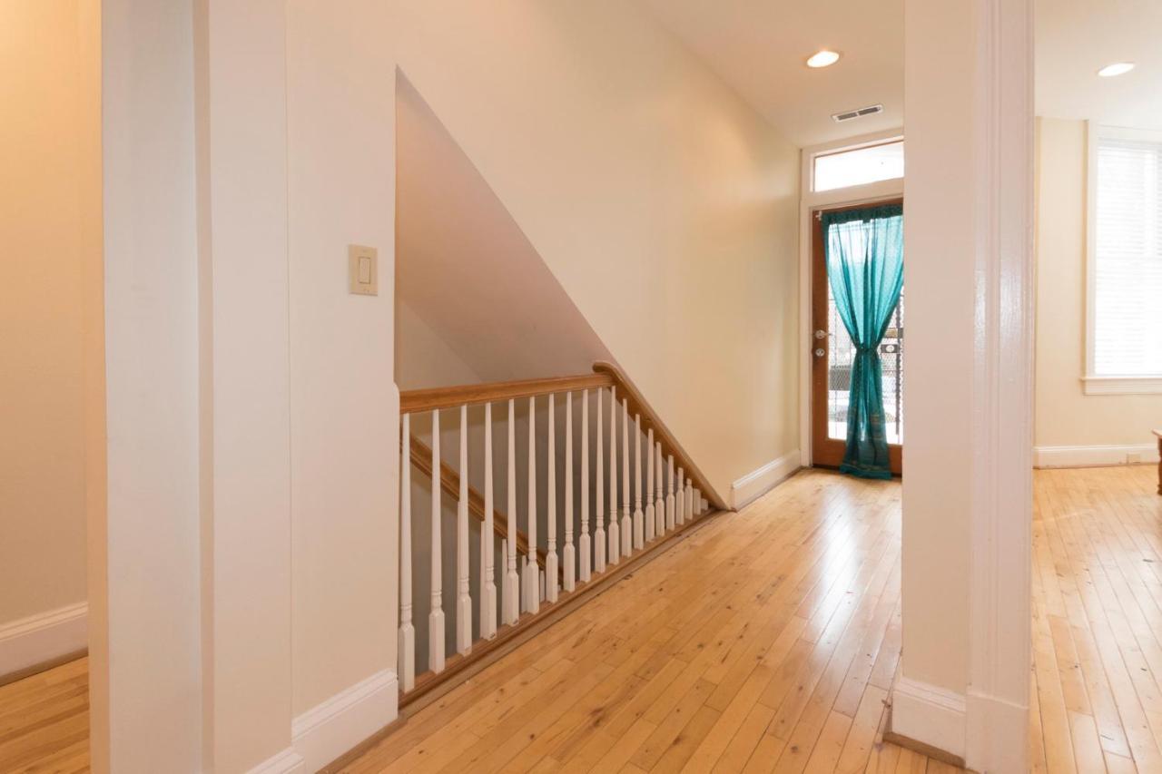 Apartment Capitol Hill Charmer Washington