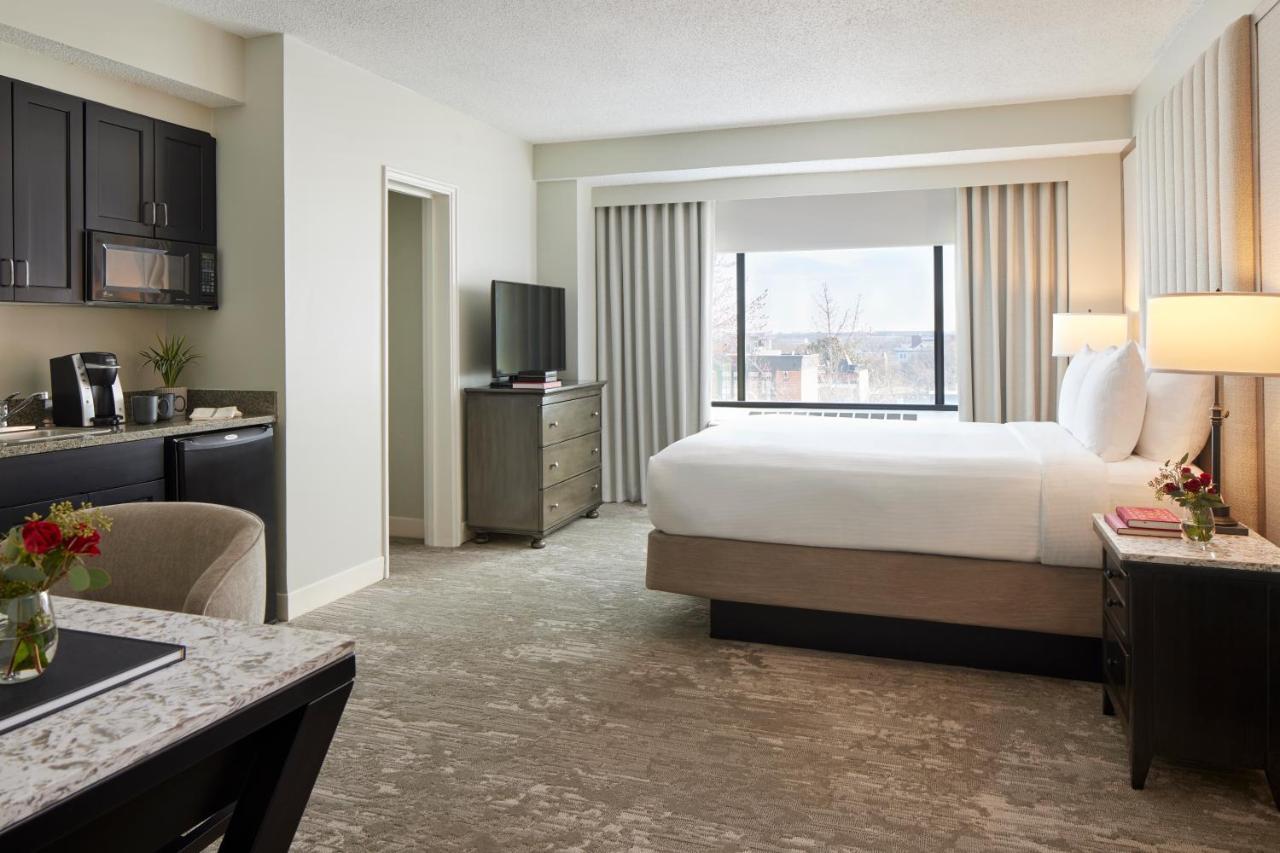 Capitol Hill Hotel 4*