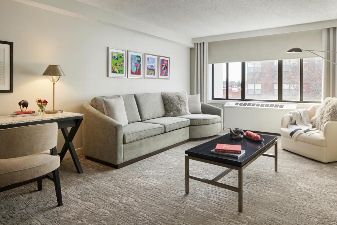 Capitol Hill 4*