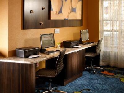 Hotel Fairfield & By Marriott Downtown