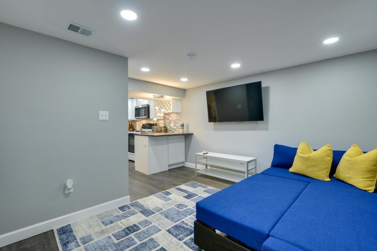 Convenient Washington, Dc, Near Metro Stop! Washington