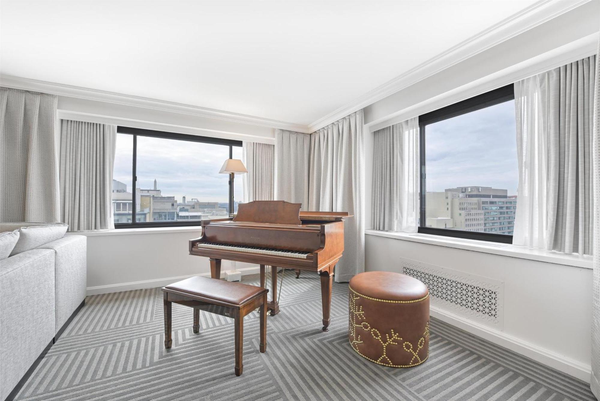 Capital Hilton 4* Washington