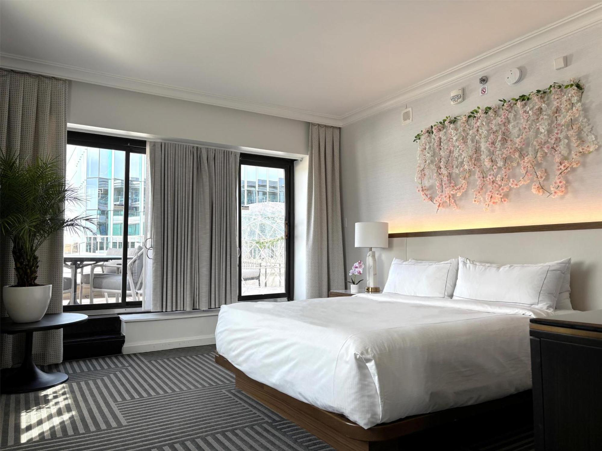 Hotel Capital Hilton 4*
