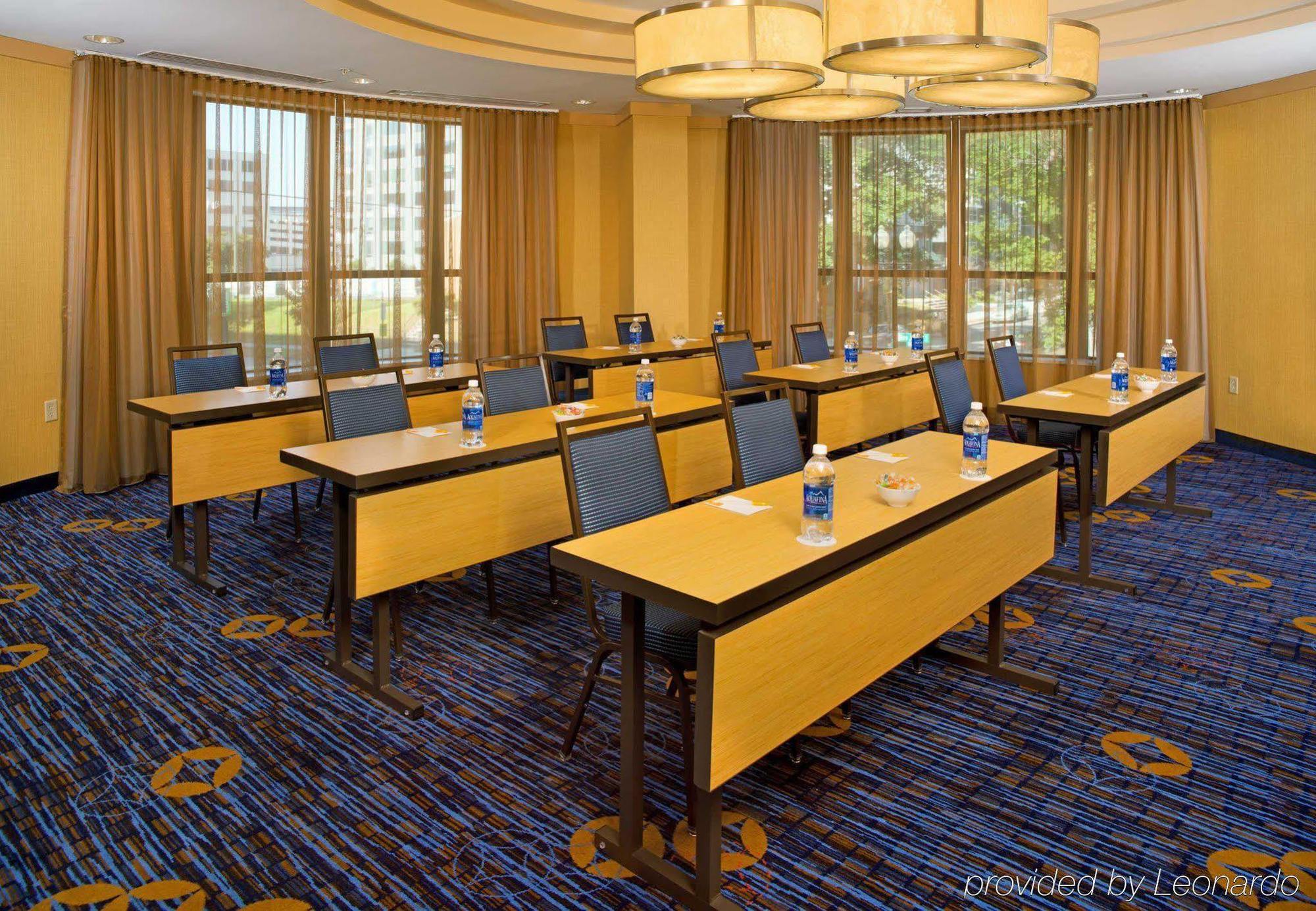 Hotel Courtyard By Marriott Capitol Hill/navy Yard