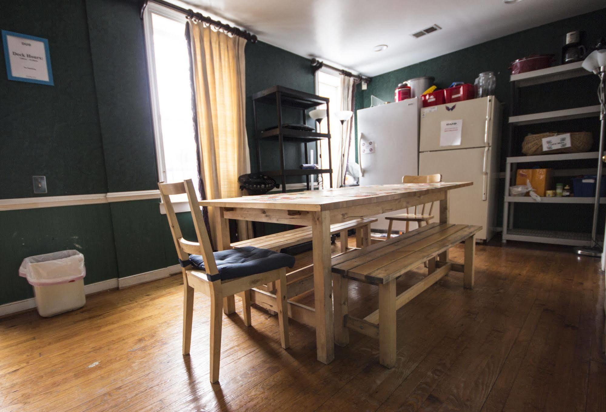 Duo Housing (Adults Only) *