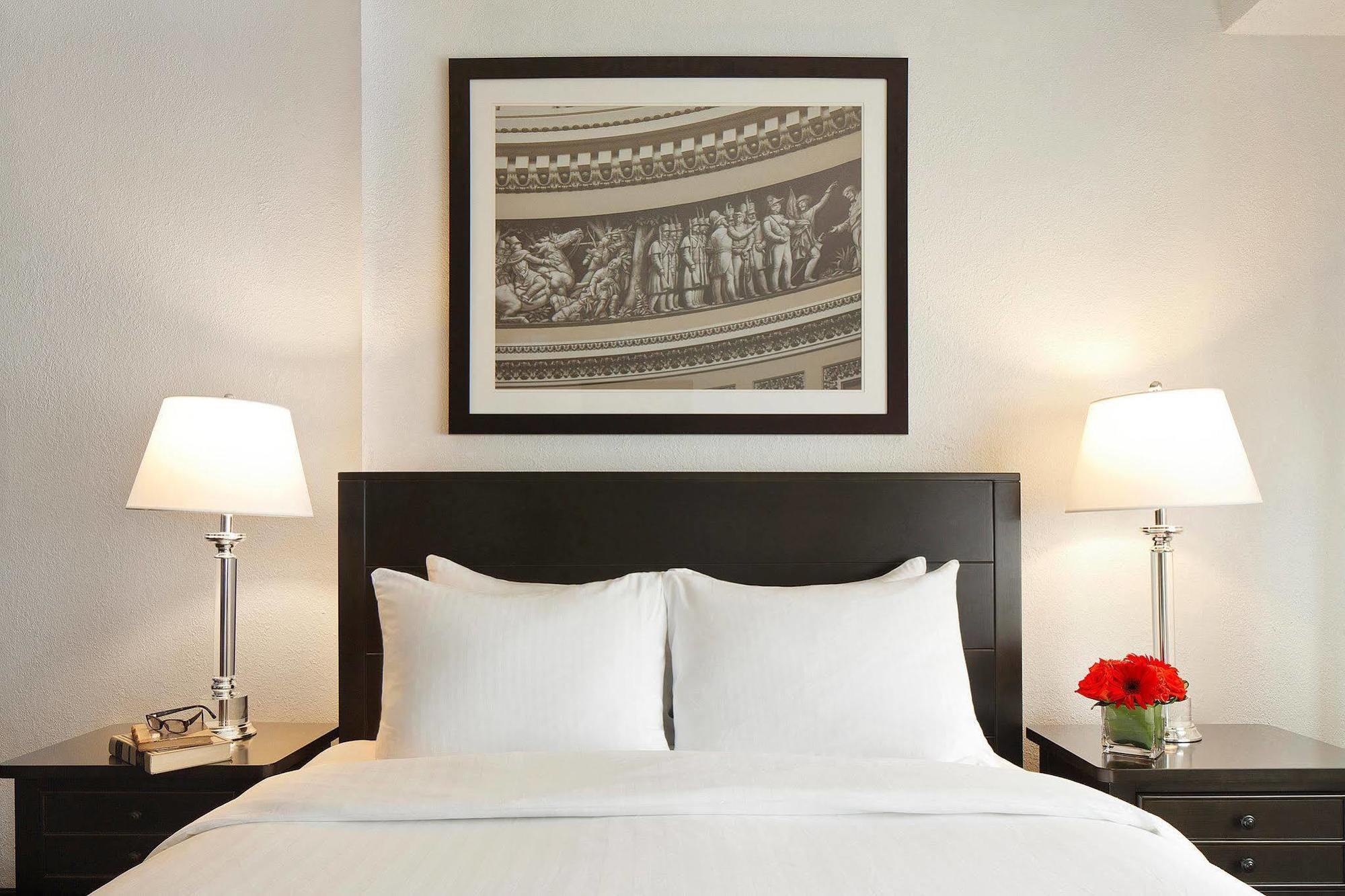 Capitol Hill Hotel 4*