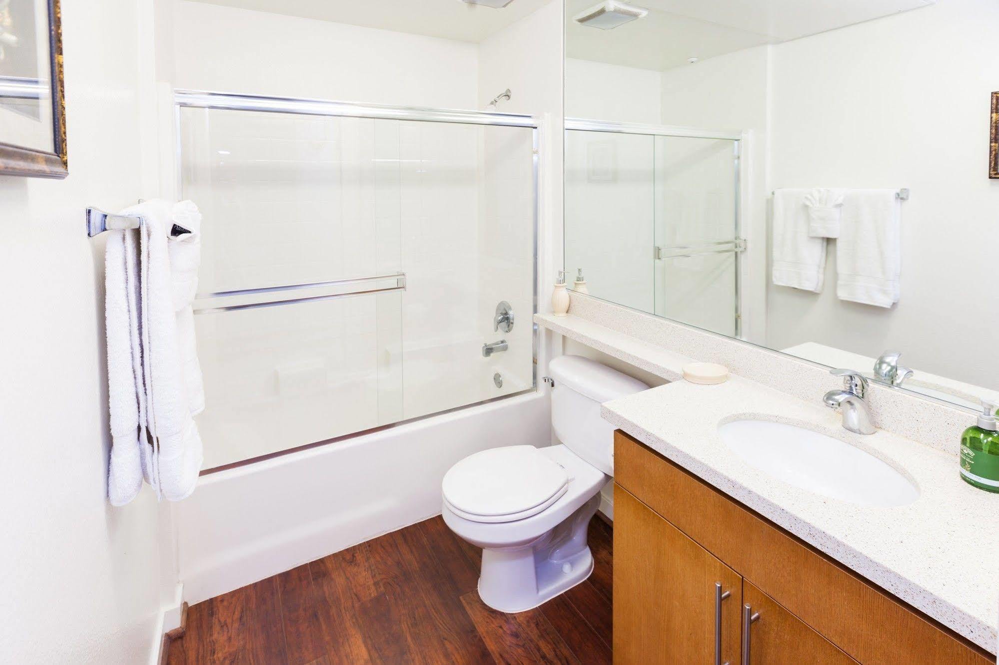 Wonderful Fully Furnished In Downtown Area Aparthotel