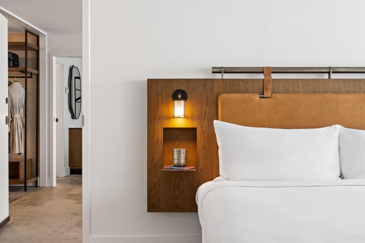 Vignette Collection Yours Truly Dc By Ihg